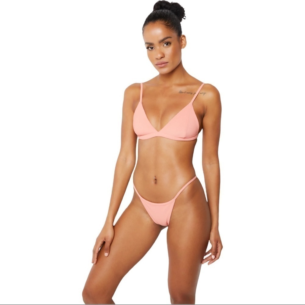 IIXIIST Bikini Swimsuit Set Size AU12